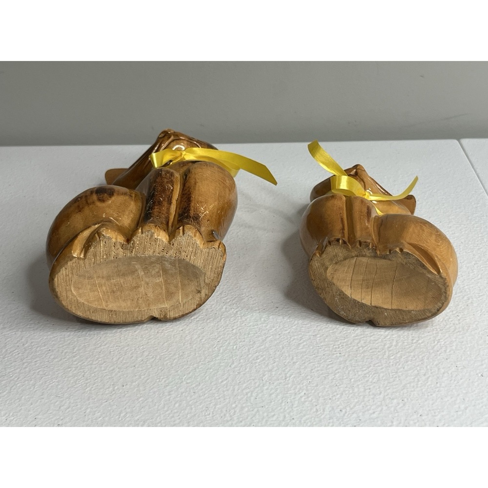 Vtg Wood Hand Carved Siamese Cat Pair Lot Of 2 With Yellow Ribbon - Picture 9 of 14
